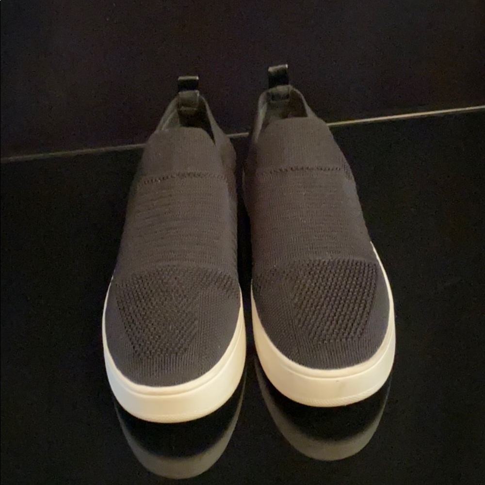 🌹Steve Madden Beale Stretch Knit Sneaker🌹